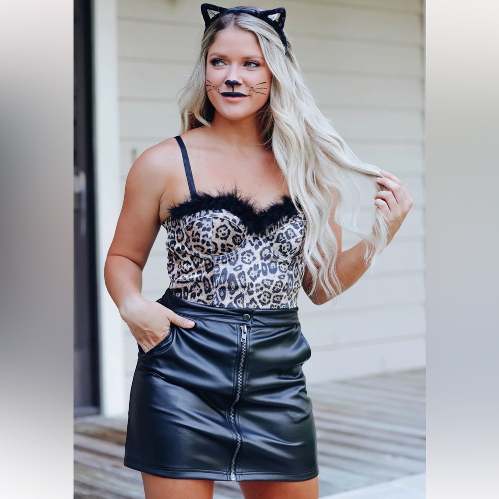 Women’s FURRY BLACK/LEOPARD CORSET COSTUME TOP | NEW/NWT!!😸😻🖤😸😻 - Picture 8 of 10